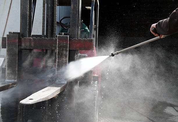 Best Machinery and Equipment Cleaning  in West Hills, NY
